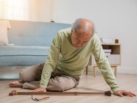 Is it the Nursing Home’s Fault if a Resident Falls and Suffers a Brain Injury?